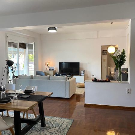 Galaxy Home Spacious & Renovated Apartment Atenas Exterior foto